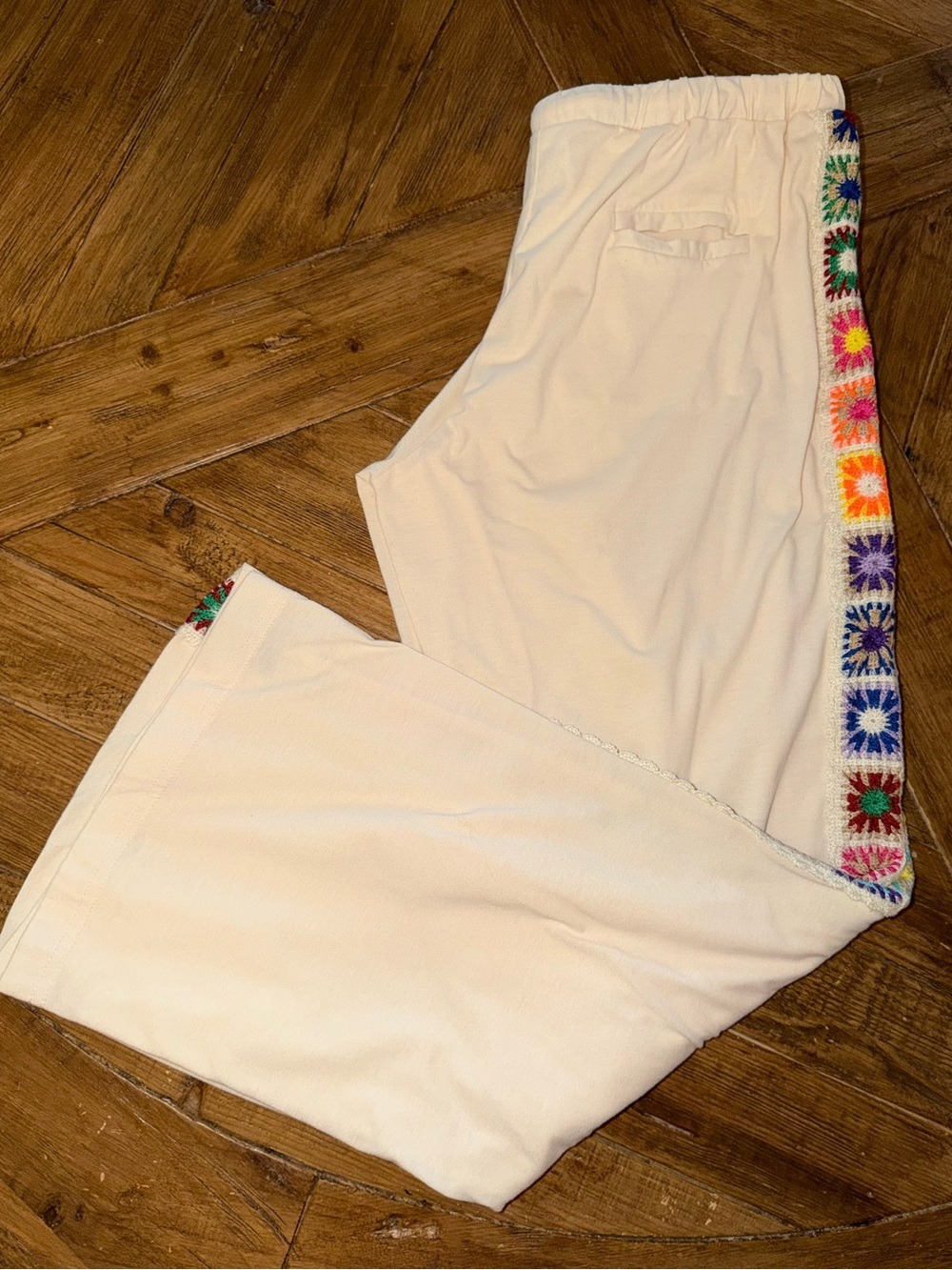 Ruby by Jantzen Cream Crochet Granny Square Side Stripe Knit Pants Large